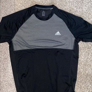 Adidas men’s running shirt